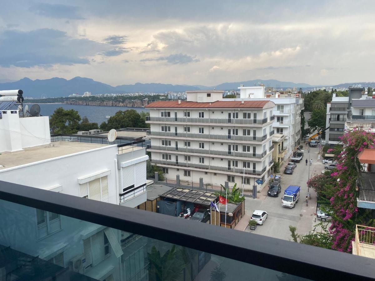 In The Middle Hotel Antalya Extérieur photo