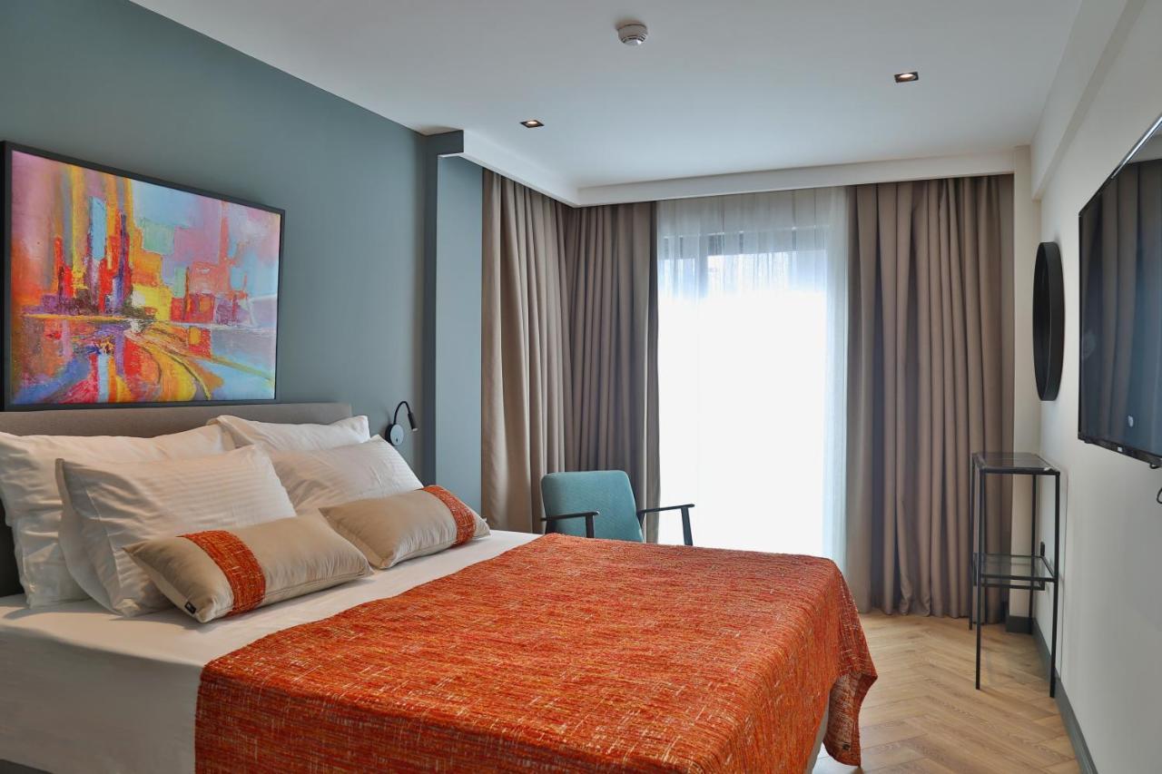 In The Middle Hotel Antalya Extérieur photo