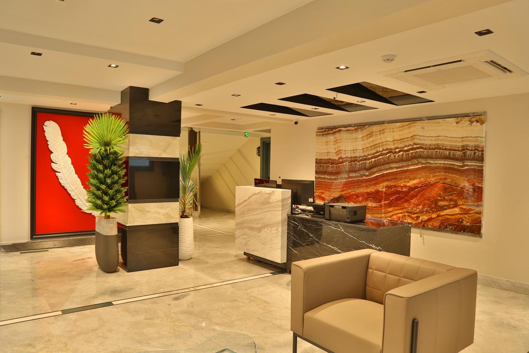 In The Middle Hotel Antalya Extérieur photo